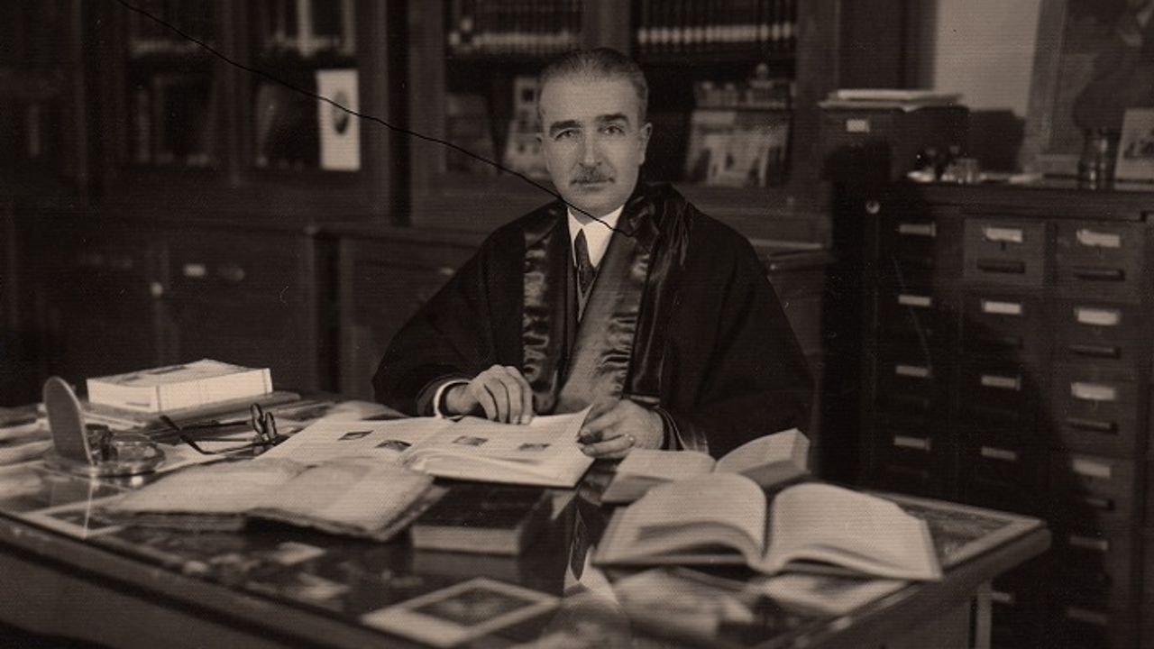 Hem hezârfen hem Şabanî dervişi hem ordinaryüs: Süheyl Ünver