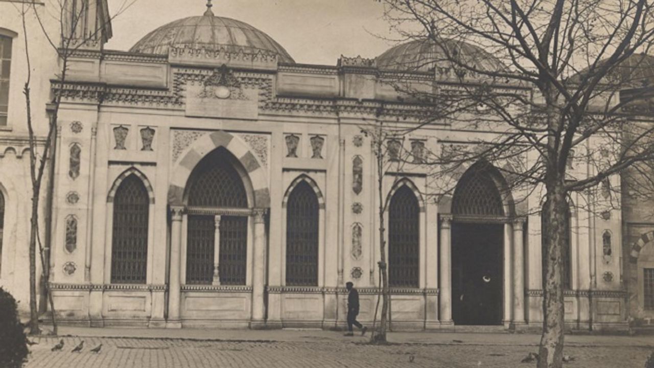 20. asrın son allâmesi, kedi düşkünü İsmail Saib Sencer