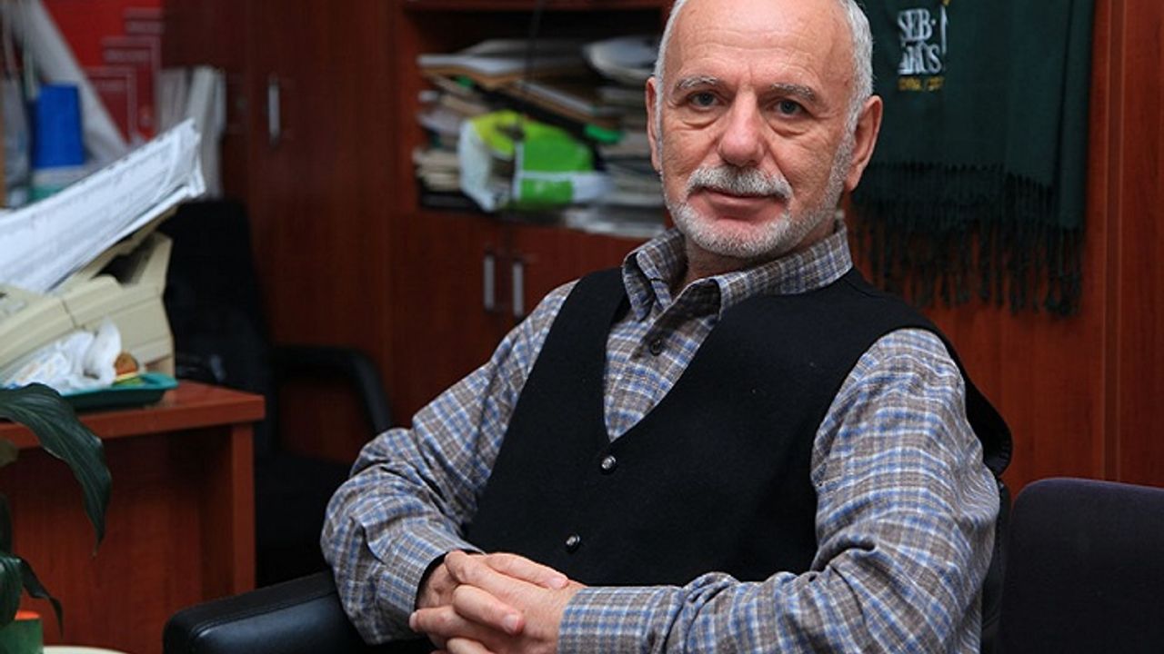 Prof. Dr. Mustafa Kara: "Samimi tövbe Allah’ın dostluğuna vesiledir."