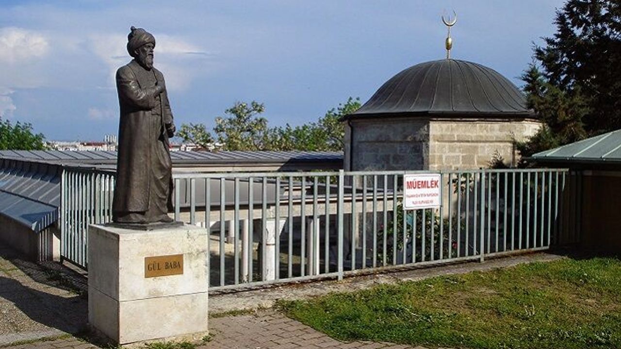 Gül Baba, Budapeşte'ye bakıyor Gültepe'den