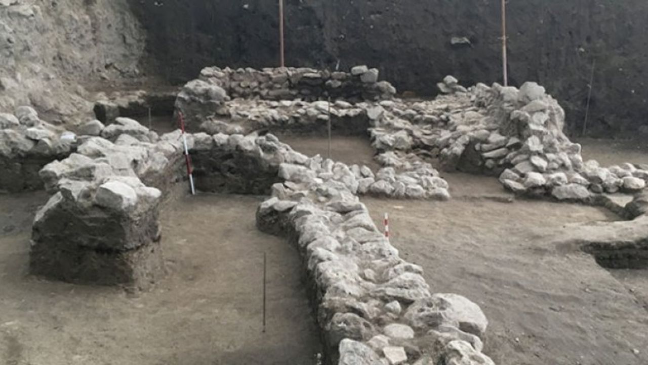 Afyonkarahisar'ın tarihi 8 bin yıl olarak belirlendi