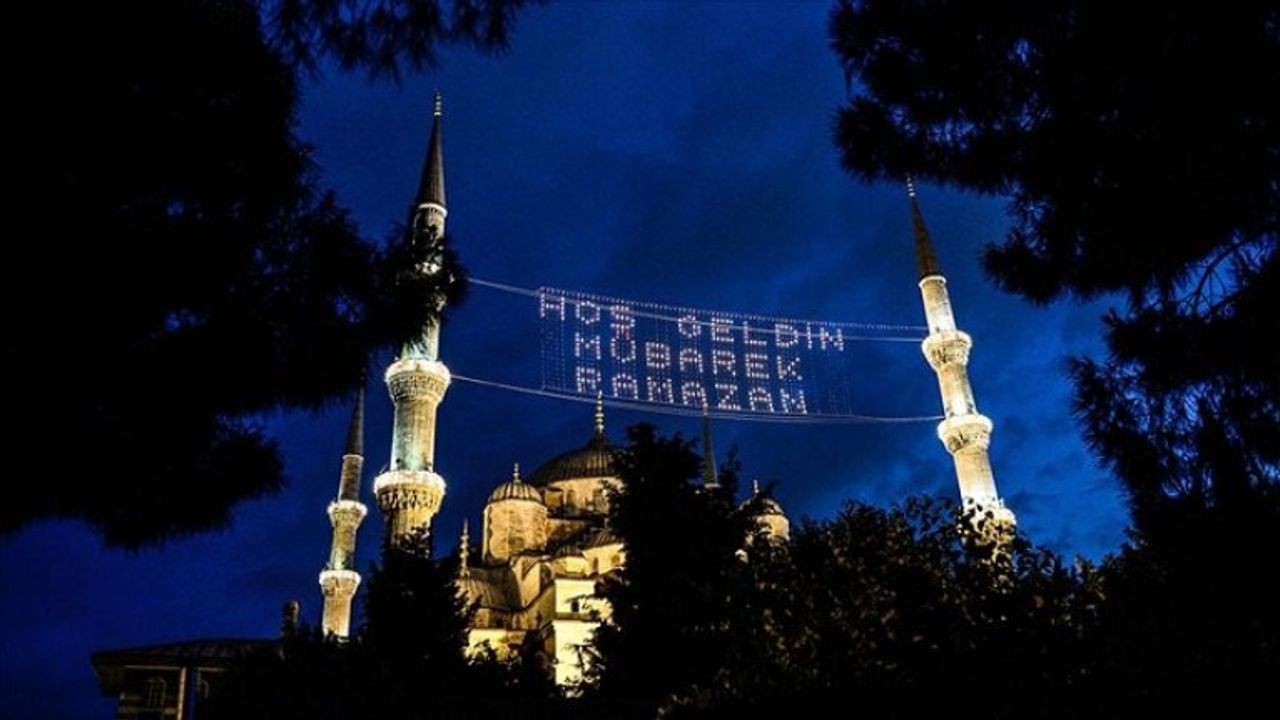 Diyanet bu yıl Ramazan'ın 29 gün süreceğini duyurdu