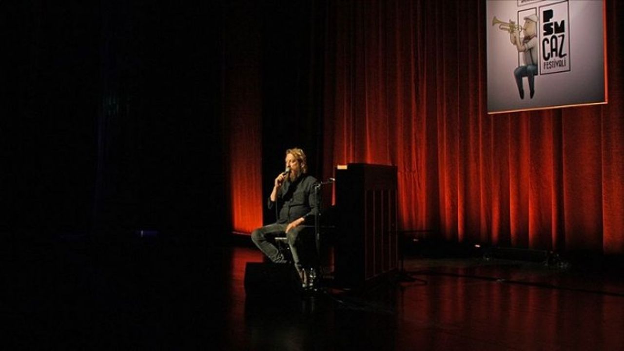 Joep Beving Zorlu PSM'de konser verdi