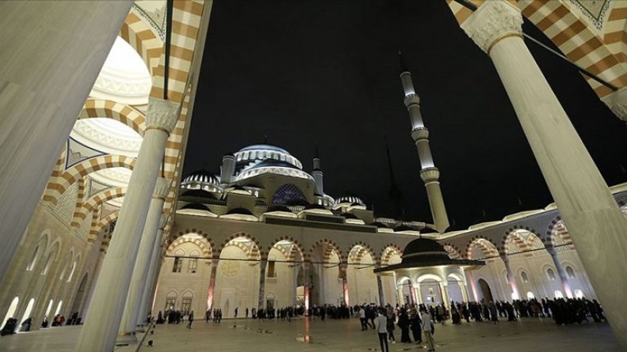 Kur'an-ı Güzel Okuma Yarışması'nın finali Çamlıca Camii'nde