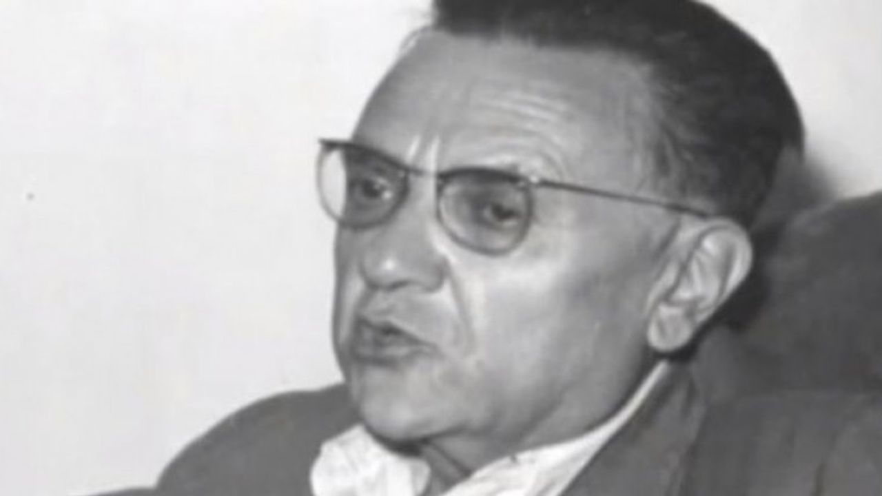 Nurullah Ataç vefatının 62'nci yılında anılıyor