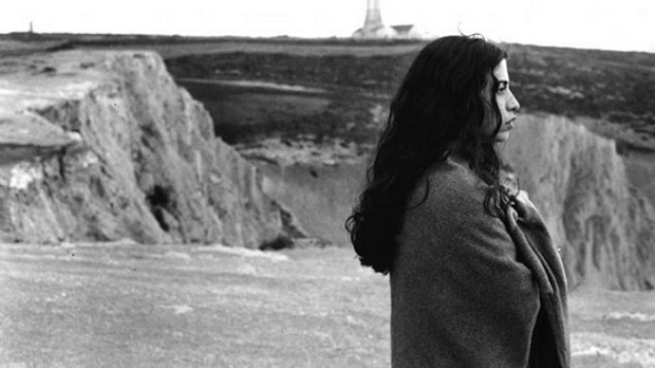 SALT Beyoğlu'nda Perşembe sineması: "Terra Estrangeira" (Yabancı Topraklar)