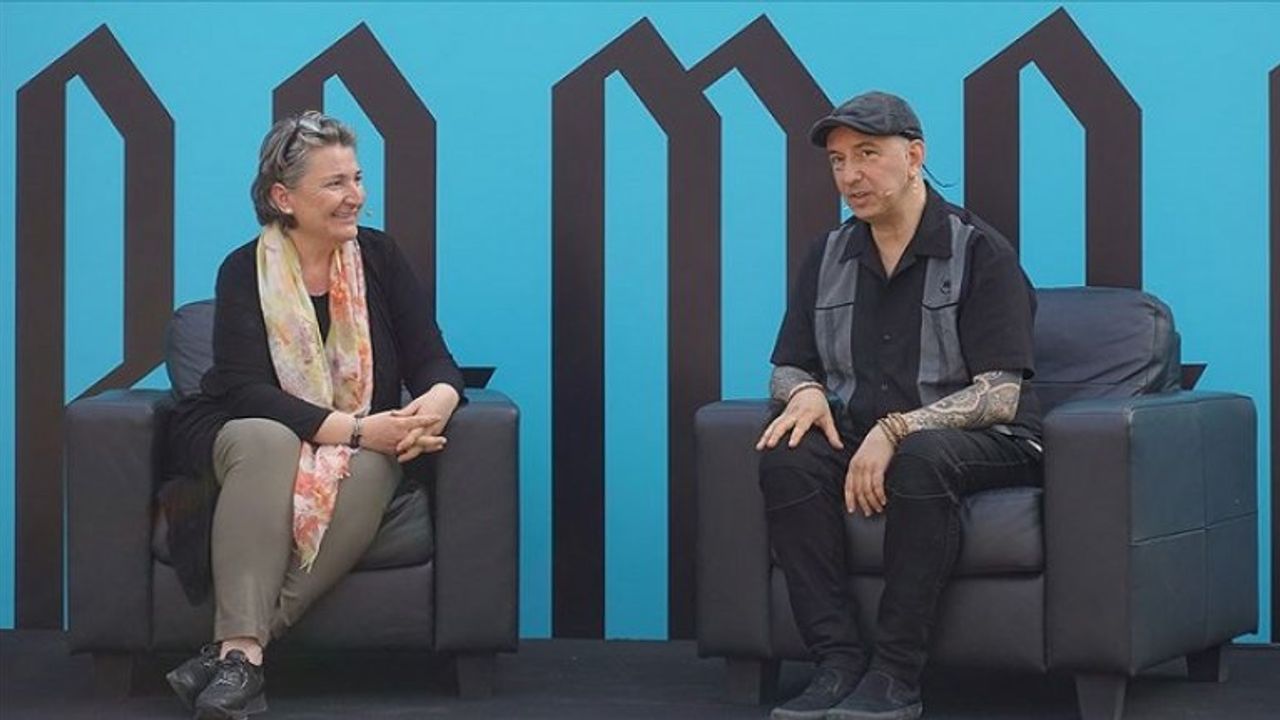 'Sanatım yaşadıklarımın samimi bir iz düşümü'