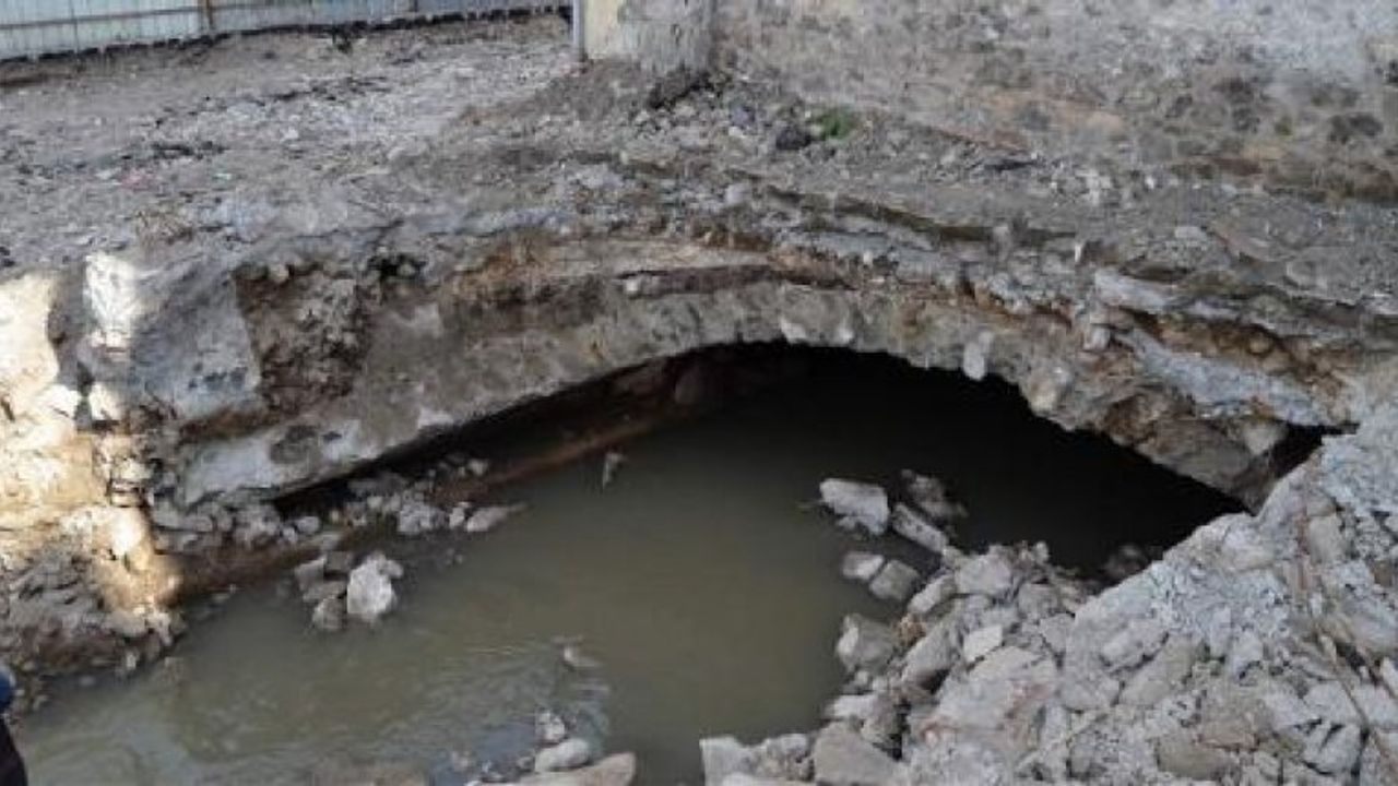 Trabzon'da bir tarihi menfez daha bulundu