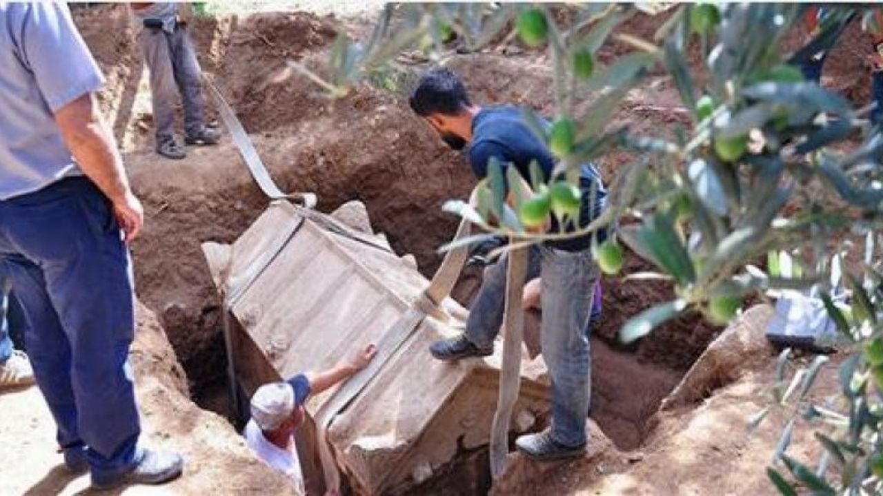 İznik'te bulunan lahit için Kraliçe Nikaia heyecanı