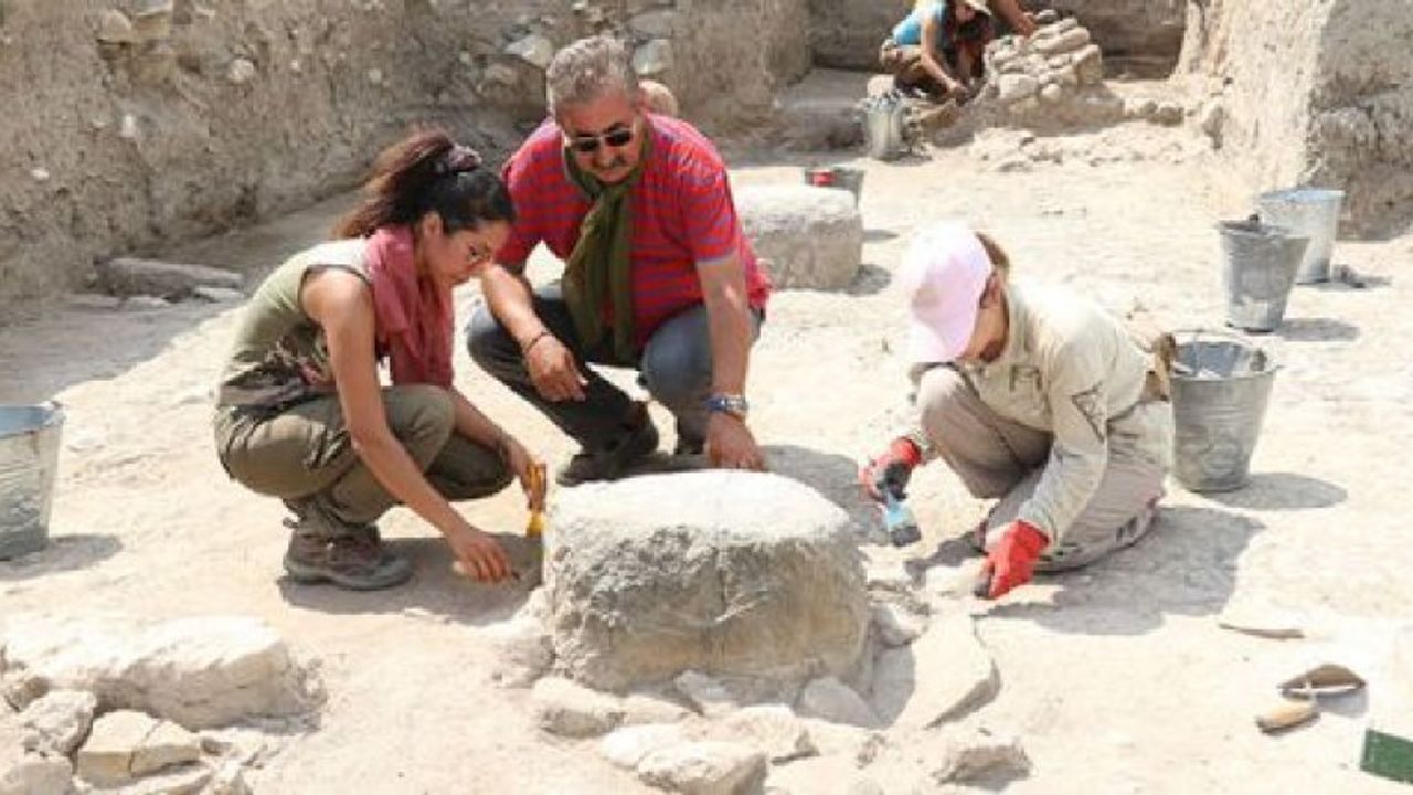 Amasya'da 2500 yıllık posta merkezi kalıntıları bulundu