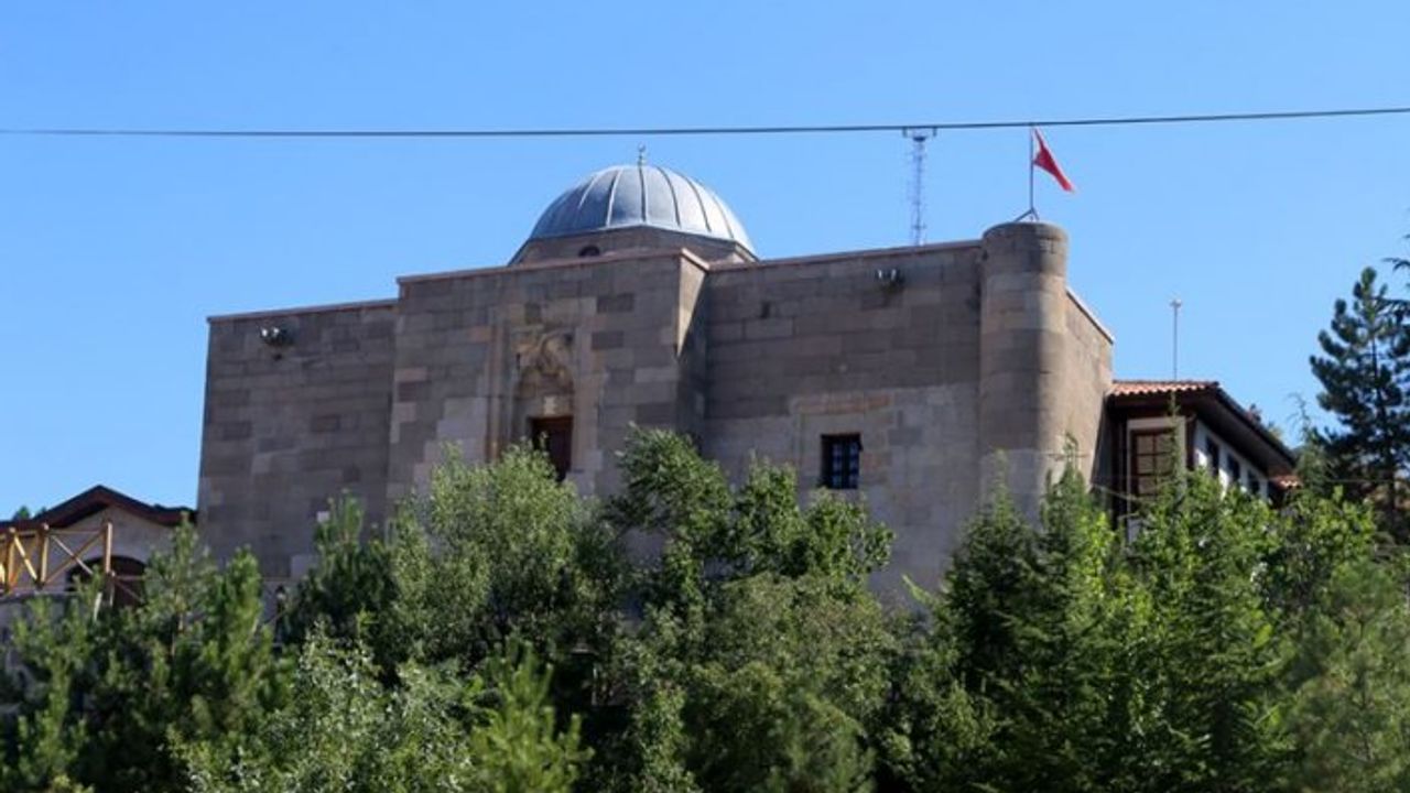 Anadolu'nun ilk hadis okulu eğitime hizmet verecek
