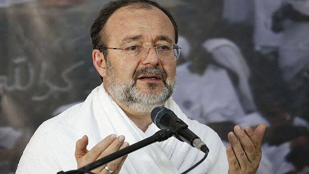 'Arafat dağıdır bizim dağımız anda kabul olur bizim duamız'
