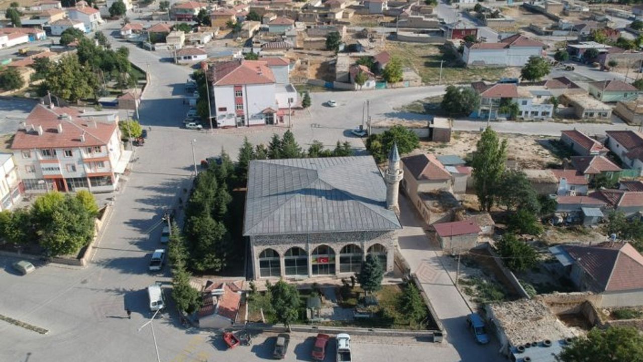 Karaman'ın Ulu Camii yüzyıllardır ayakta