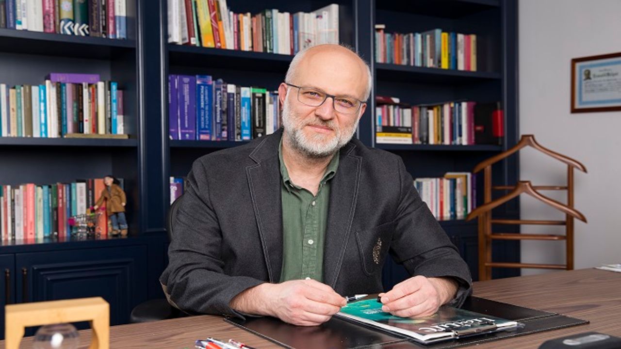 Kemal Sayar: İnsanda, insandan öte bir menzil var