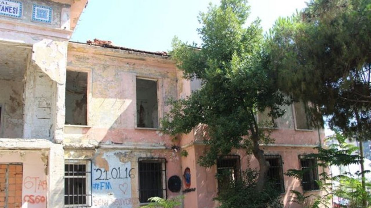 Tarihi hastanenin restorasyonu için eski fotoğraf çağrısı