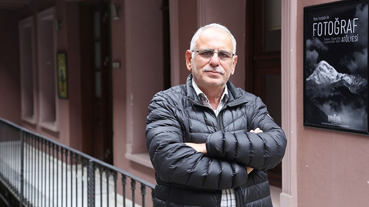 Hüsrev Şeref: Sanatta asıl amaç insana anlamlı ve derin iç yolculuklar yaptırabilmektir