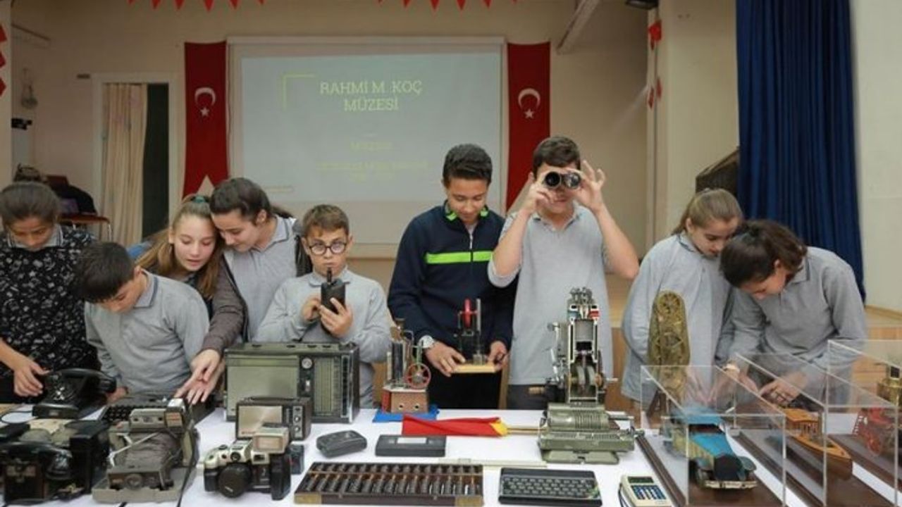 Müzebüs, 16 yılda yarım milyon öğrenciye ulaştı