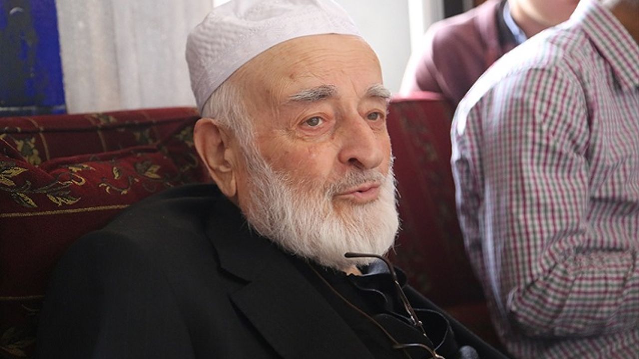 Ömrünü ilme hasreden vakıf adam Mehmet Emin Saraç