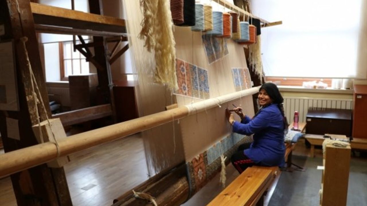 Sarayları ve köşkleri süsleyen tarihi Hereke halıları