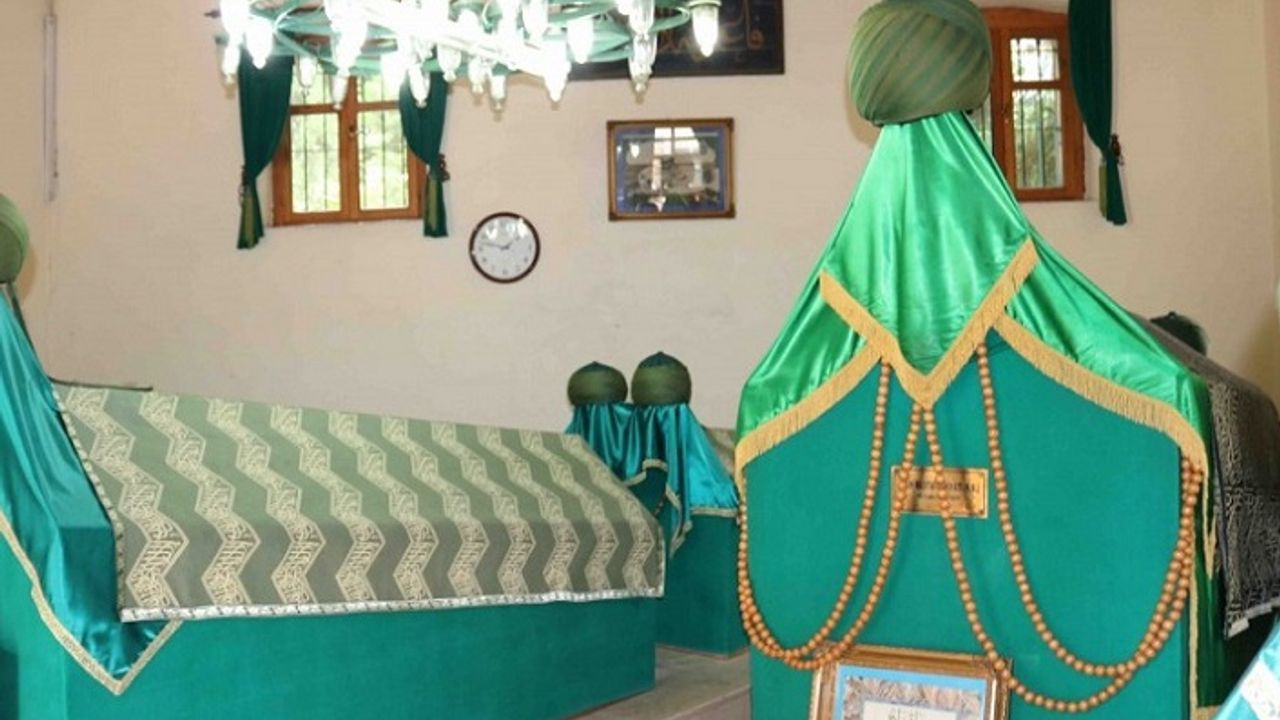 Hz. Devâti'nin armağanı Tuhfetü's Sufiyyîn