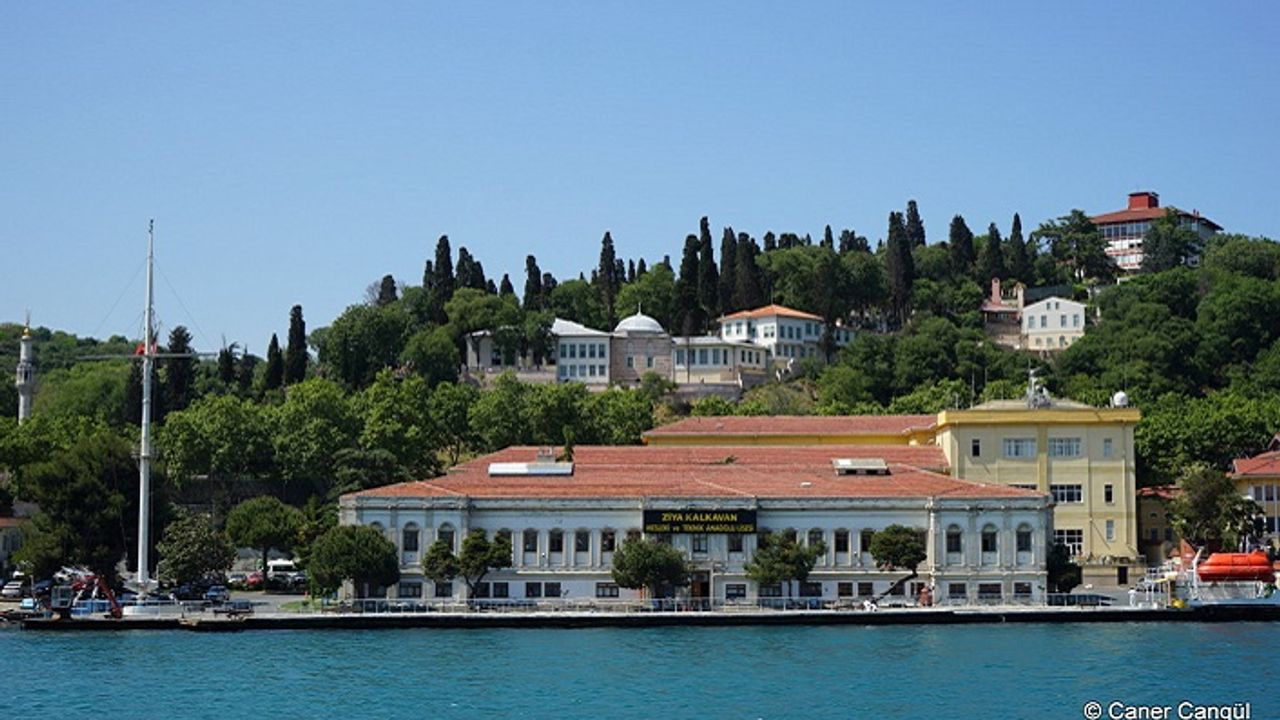 Hem göze hem gönle şifadır Yahyâ Efendi Dergâhı