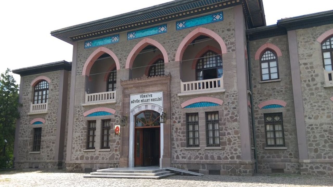 Millî iradenin yüzüncü onur ve gurur yılı