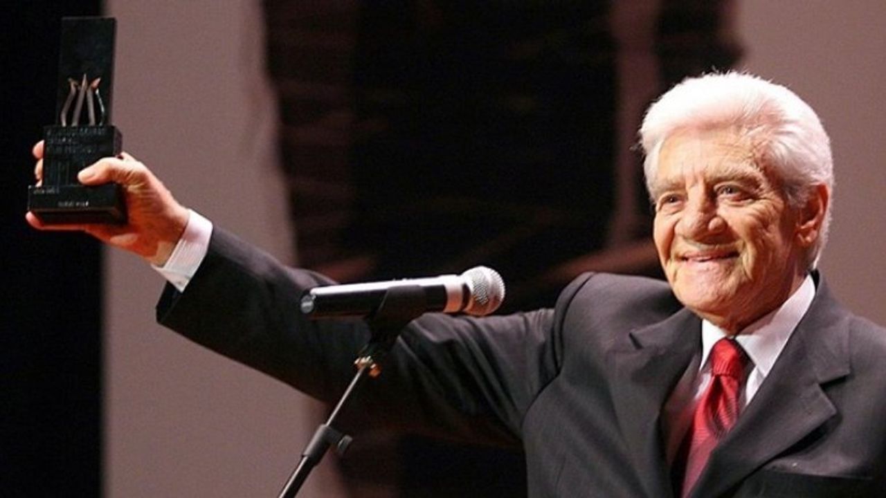 54 yıllık kariyerine 200'den fazla film sığdıran sanatçı: Ekrem Bora