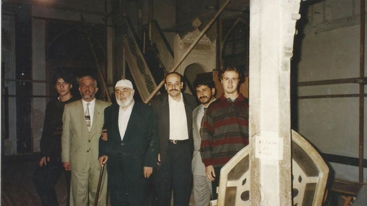 Muhammed Emin Saraç Hoca’yı gözyaşlarına boğan Saraybosna anısı