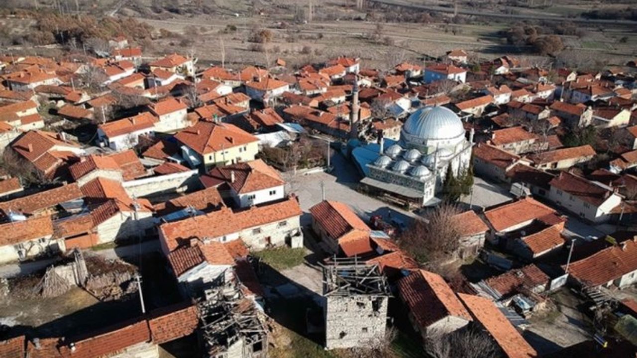 Tarihi haberleşme kulesine 3 boyutlu dijital boyutlandırma