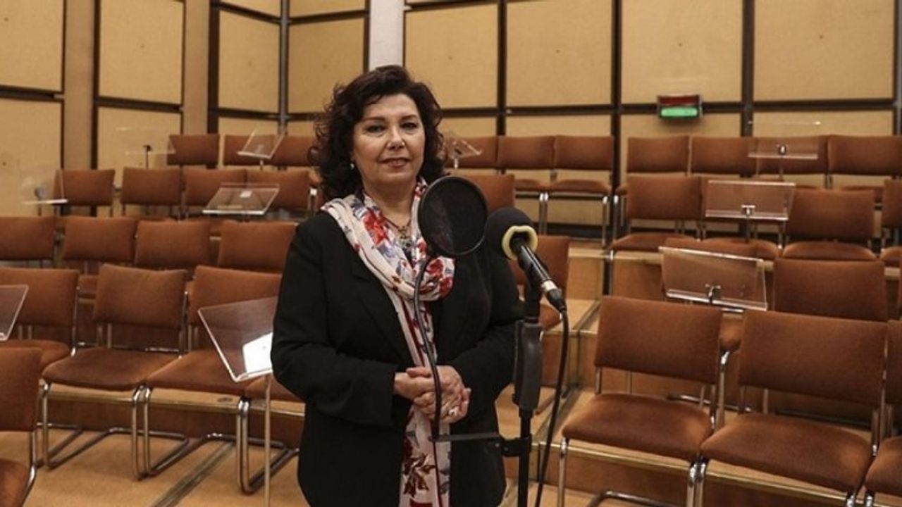 Türkiye'nin en iyi bozlak okuyan sanatçılarından Gülşen Kutlu: "Yürekten söylemezseniz yüreğe gitmez"