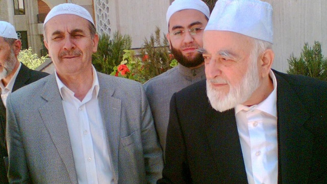 Emin Saraç Hocaefendi'nin nazar-i dikkatiyle "Bir peygamber mirası: İlim"