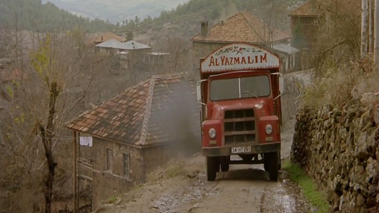 Sinematografik bir tür olarak: Yeşilçam’da işçi filmleri