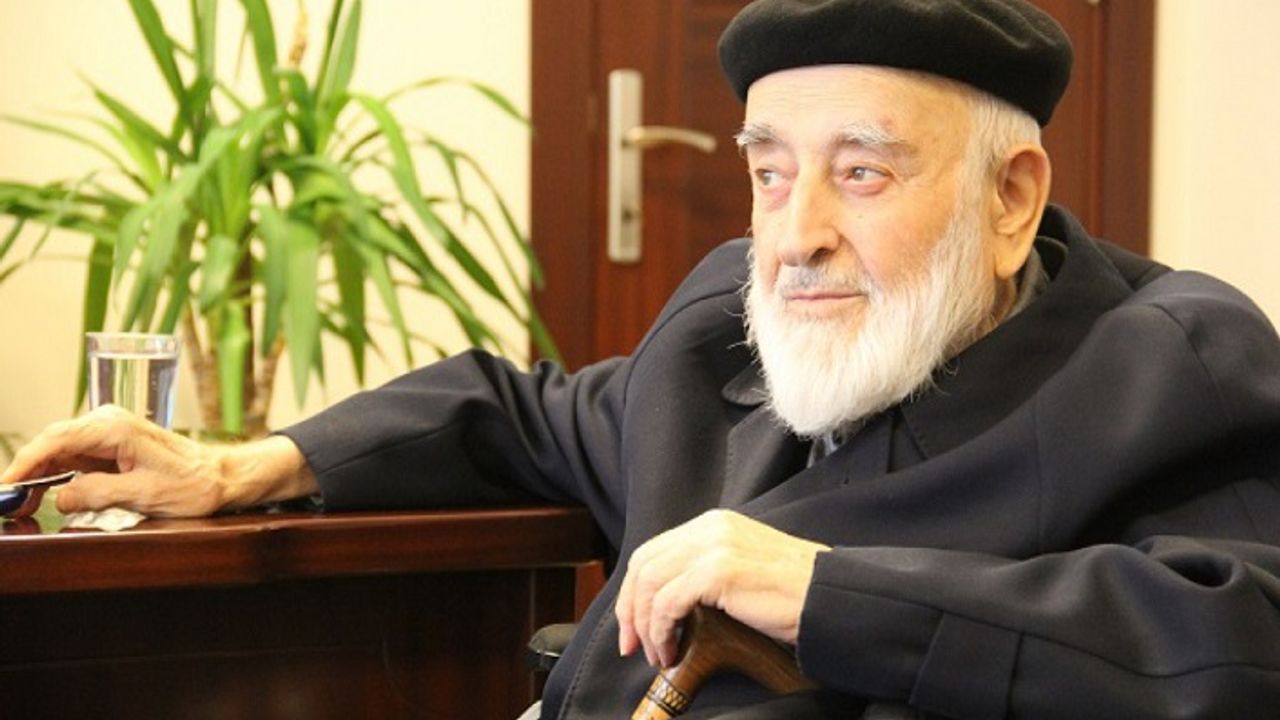 Türkiye’nin İslâm dünyasına açılan kapısı: Mehmet Emin Saraç