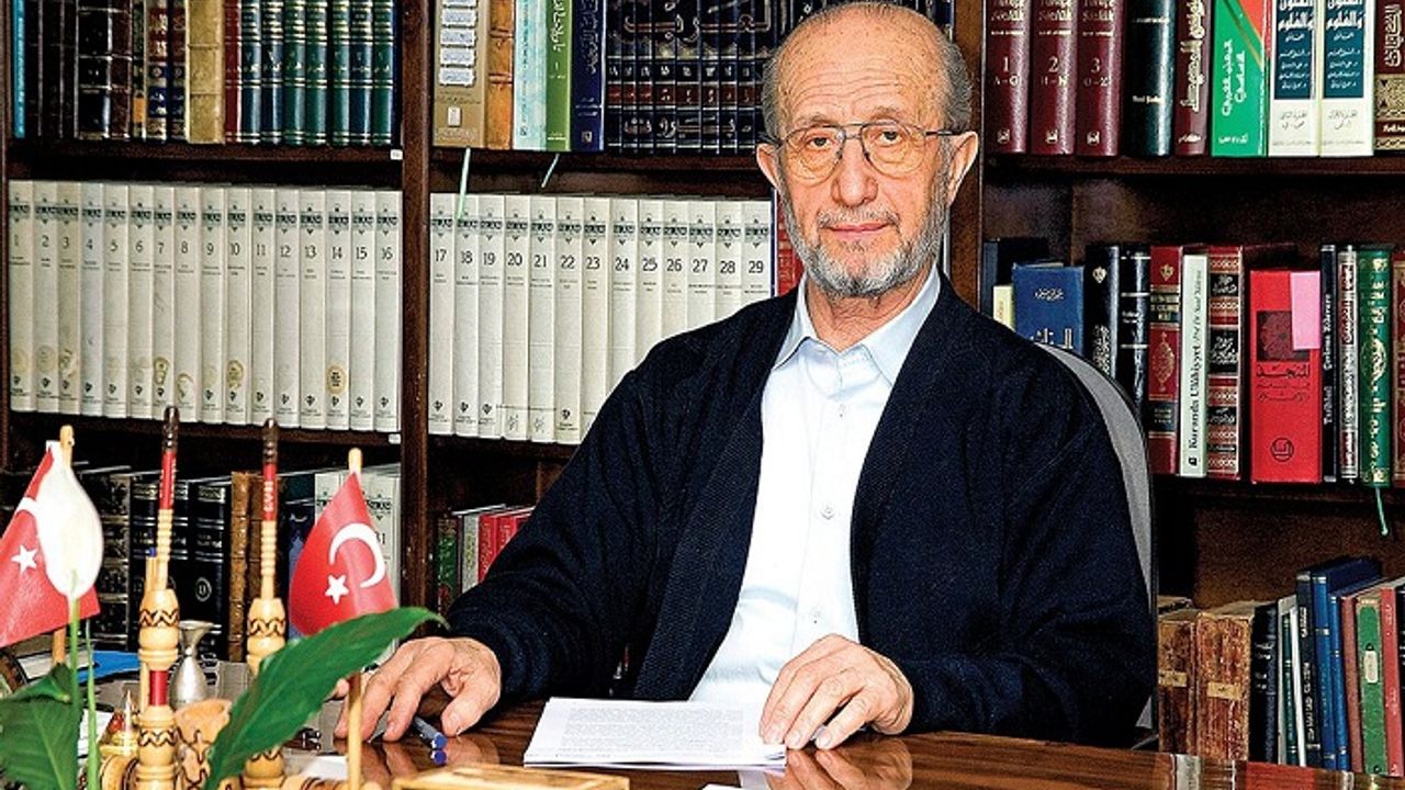İlahiyat fakültesinde icazetli bir âlim: Bekir Topaloğlu