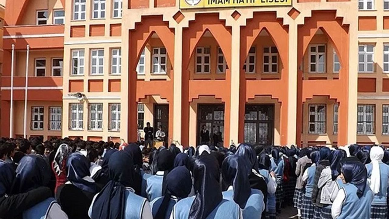 Kadim medeniyetimizin izinde: İmam hatip okulları