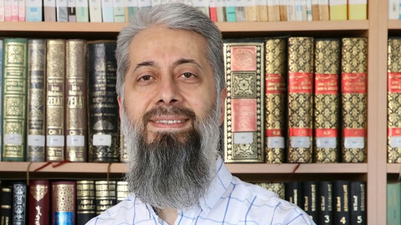 Bedri Gencer: “Geleneksel Osmanlı anlaşılmadan modernleşen Osmanlı anlaşılamaz.”