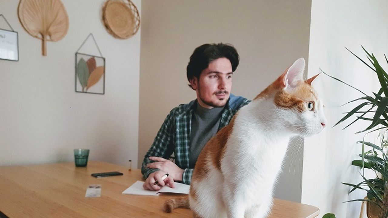 Yunus Karadağ: “Yüzmeyi biliyor musun? diye soruyor bana, 'Boğulmayı biliyorum' diyorum."