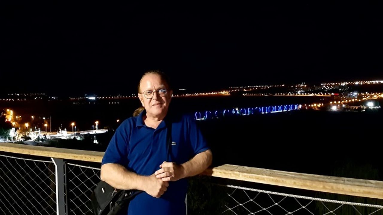 Muammer Ulutürk: “Hepimizin doğup büyüdüğü yere borcu var. Bu, bir şehre âidiyetin de gereğidir.”