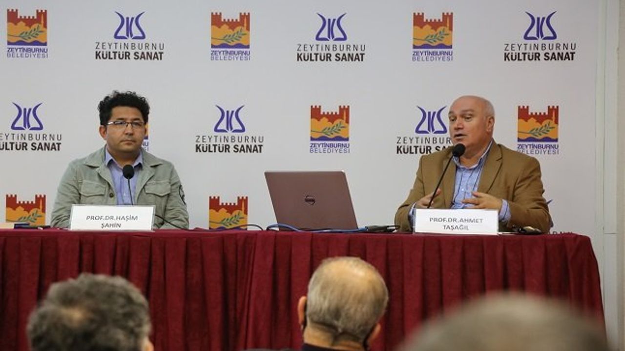 ZKS’de gerçekleşen “Kültür Tarihi Söyleşileri” programına, Prof. Dr. Ahmet Taşağıl konuk oldu