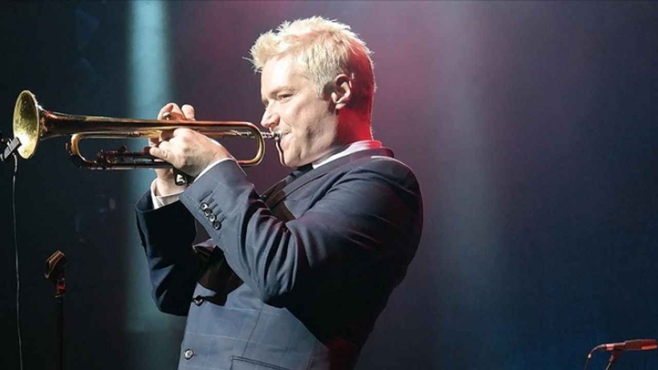 Grammy ödüllü Chris Botti AKM'de konser verecek