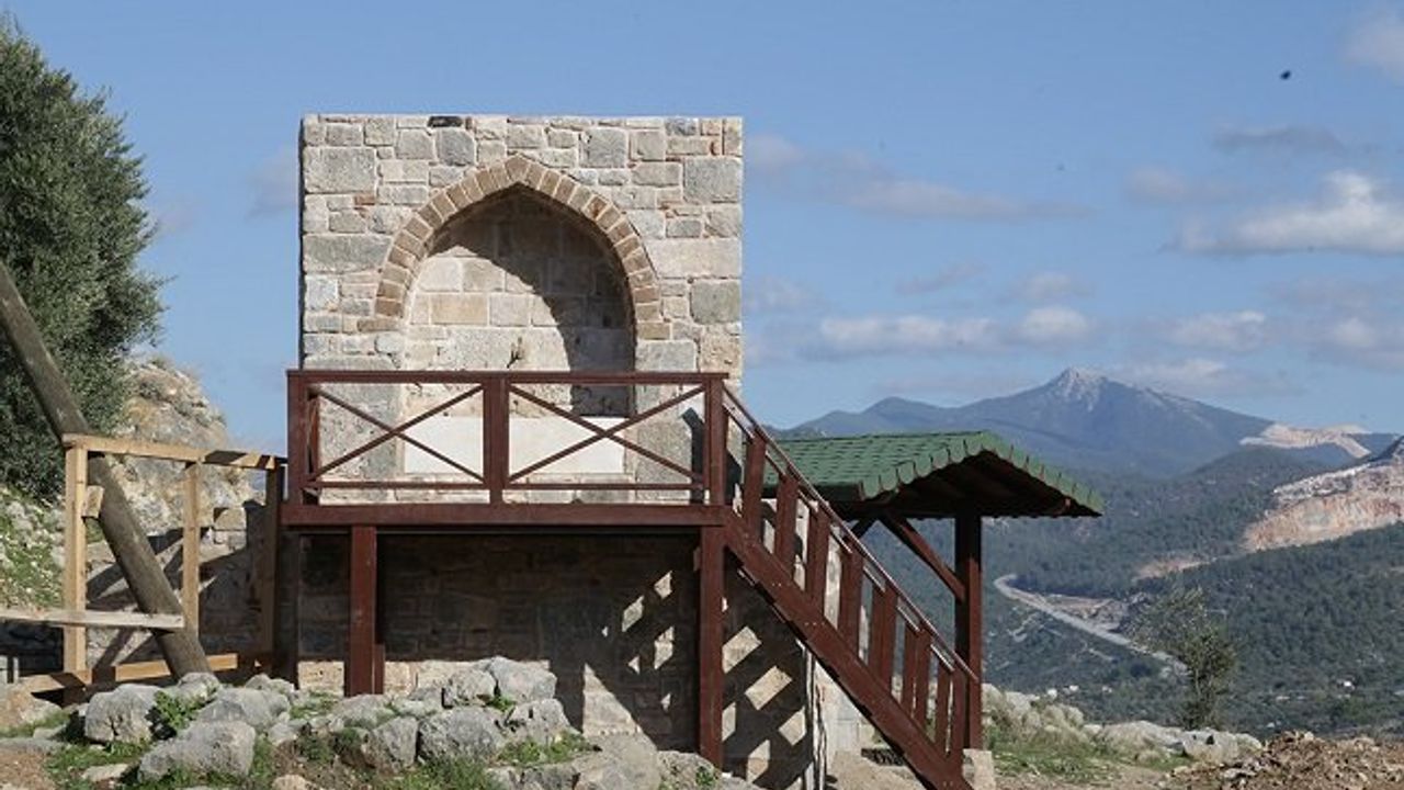 Beçin Antik Kenti'nde yer altı radarıyla tarihe ışık tutuluyor