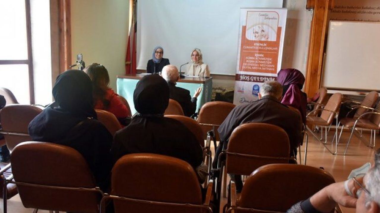 Büşra ve Kübra Sönmezışık: Sanal âlem gerçeklik algımızı sürekli dönüştürüyor