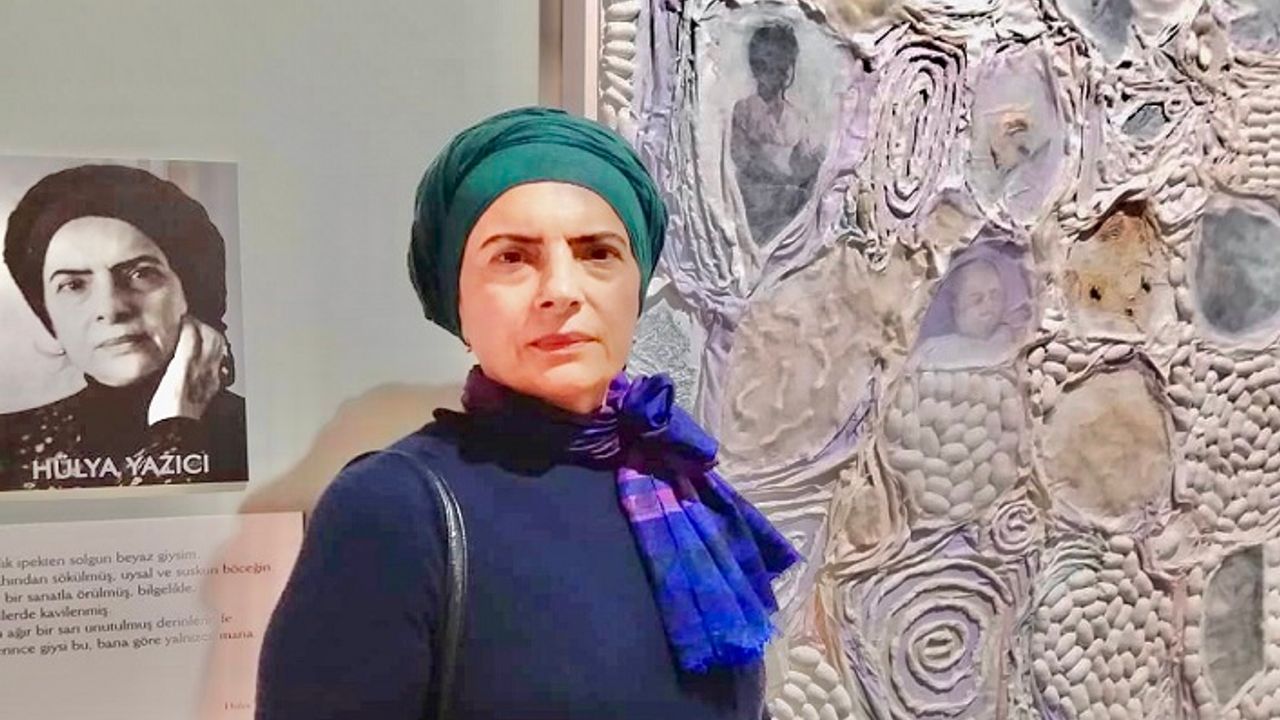 Hülya Yazıcı: “Benim İlâhi olanla ilişkim, O'nun sonsuz güzellikteki yaratışını anlamaya çalışmakla; O'na hayranlığımla ilgilidir.”