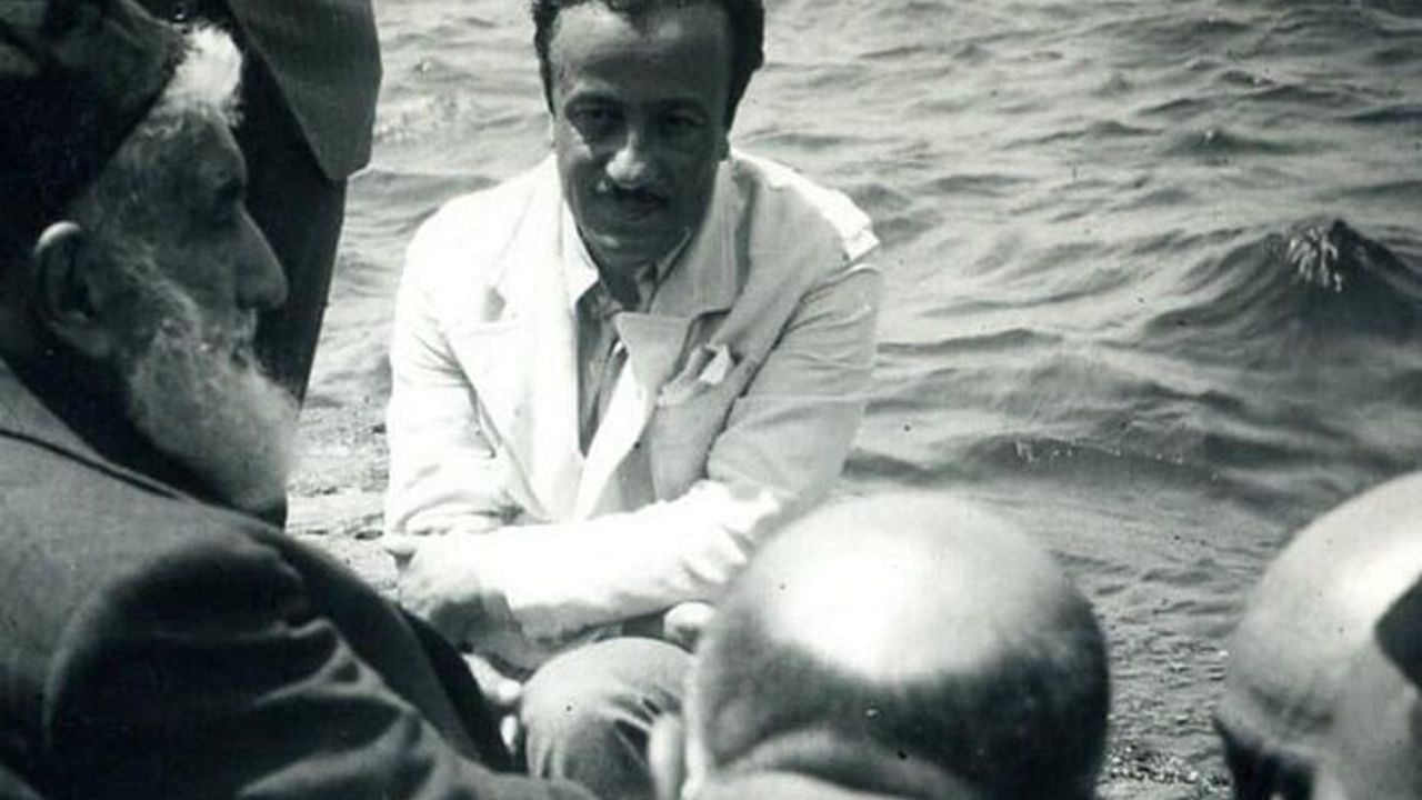 Necip Fazıl Kısakürek ve Şeyh Abdülhakim Arvasi