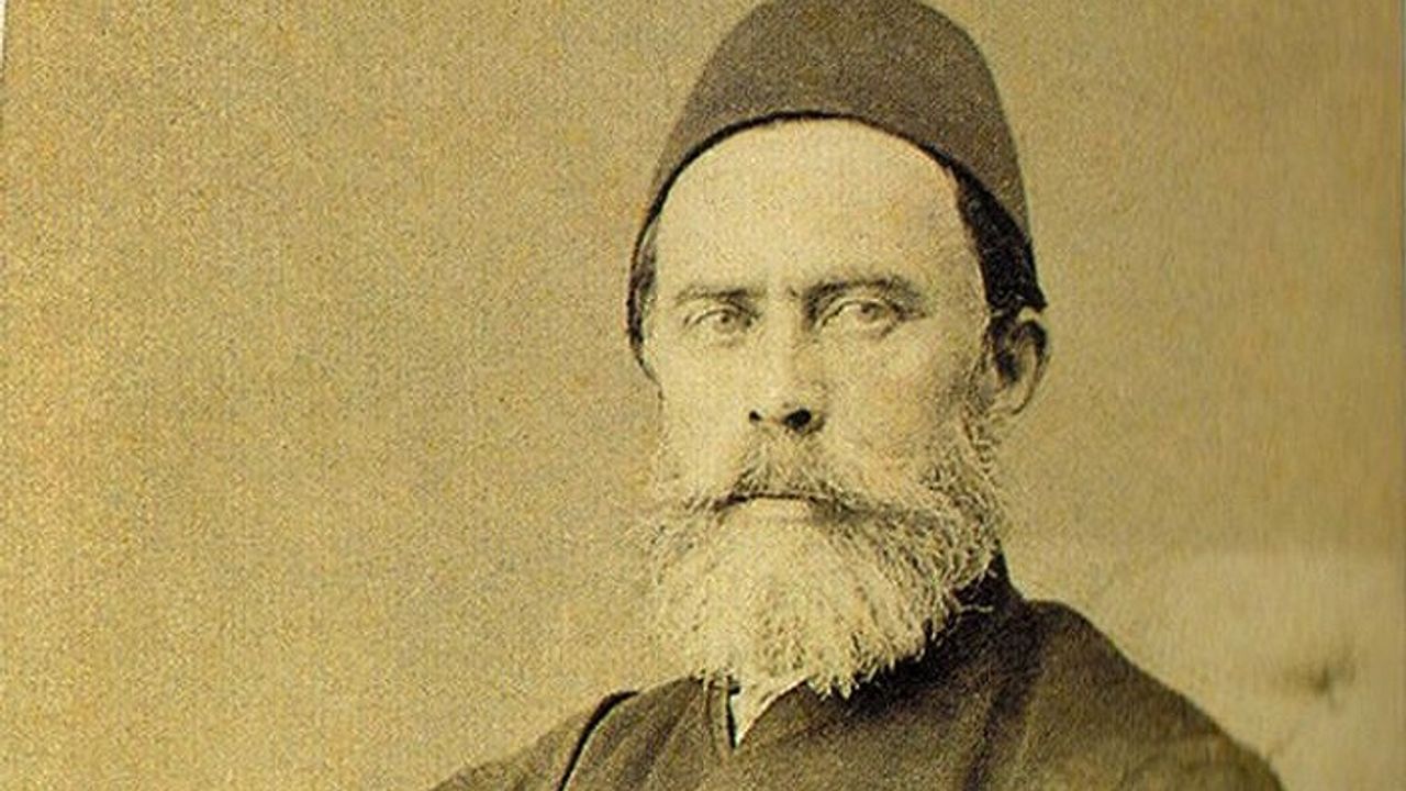 Türkiye'de çağdaş öğretmenliğin temelini Ahmet Cevdet Paşa attı