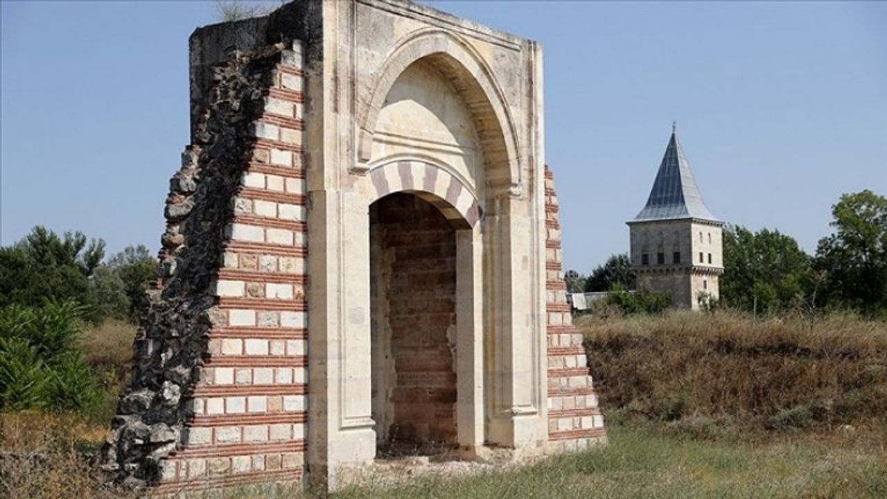 Cumhurbaşkanlığı Milli Saraylar Başkanlığı'na devredilen Edirne Yeni Sarayı ihya edilecek