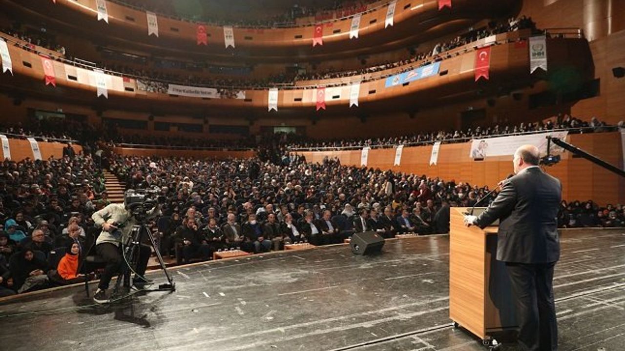 Bursa’da binlerin katıldığı Yetim Dayanışma Gecesi