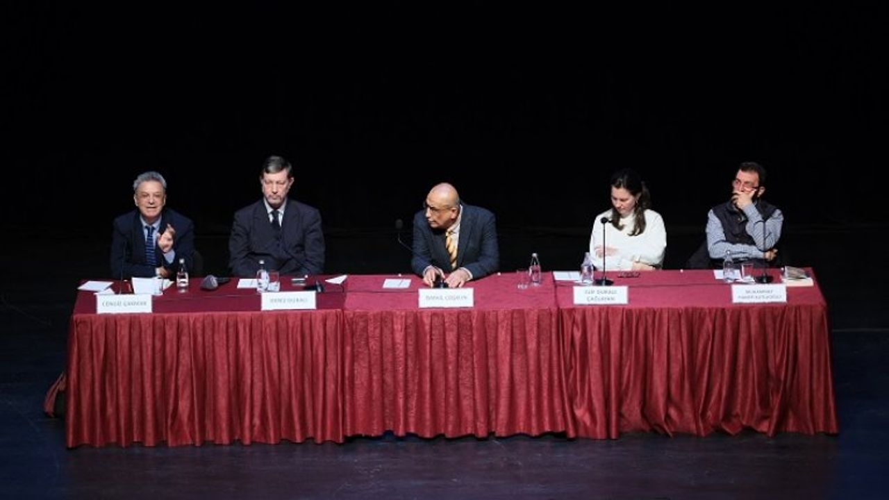 Prof. Dr. Şaban Teoman Duralı ZKS’de düzenlenen panelle anıldı