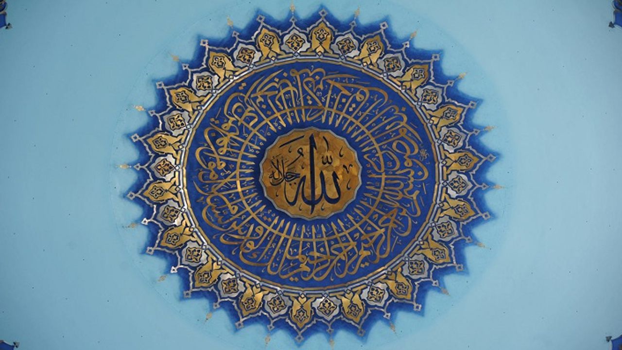 Sanat eserini ayetlerle bezemenin (Kur’an iktibasının) felsefesi