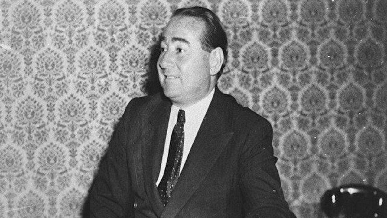 Basın tarihinde bir ilk: ADNAN MENDERES’İN EL YAZISI İLE YASSIADA SAVUNMALARI-5